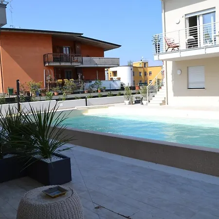 Lägenhet Aura Ar Holiday-home Peschiera del Garda