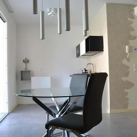 Aura Ar Holiday-home * Peschiera del Garda